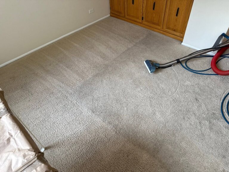 Carpet Cleaning Service in Lakemoor, McHenry, and beyond! Call today for a free quote.