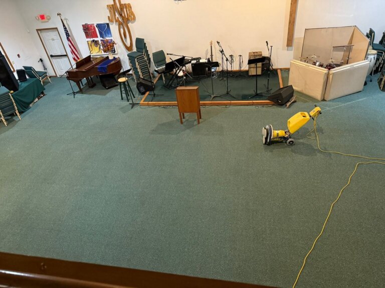Reliable Carpet Cleaning in Lakemoor, McHenry, and beyond! Call today for a free quote.